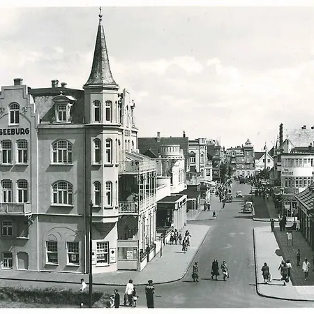 Apartment Art Your Life Residenz Seeburg Whg 3